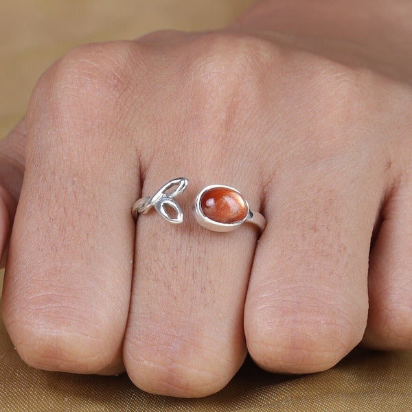 Sunstone Ring, 925 Sterling Silver Ring, Oval Gemstone Ring, Minimalist Ring, Boho Ring, Promise Ring, Leaf Sunstone Ring, Handmade Jewelry