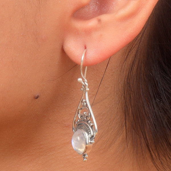 Moonstone Earring, 925 Sterling Silver Earring, Oval Rainbow Moonstone Earring, Statement Earring, Boho Earring, Dangle Drop Silver Earring