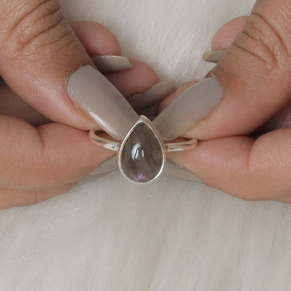 Purple Labradorite Ring, 925 Sterling Silver Ring, Gemstone Ring, Boho Handmade Ring, Crystal Labradorite Jewelry, Personalized Gift for Her