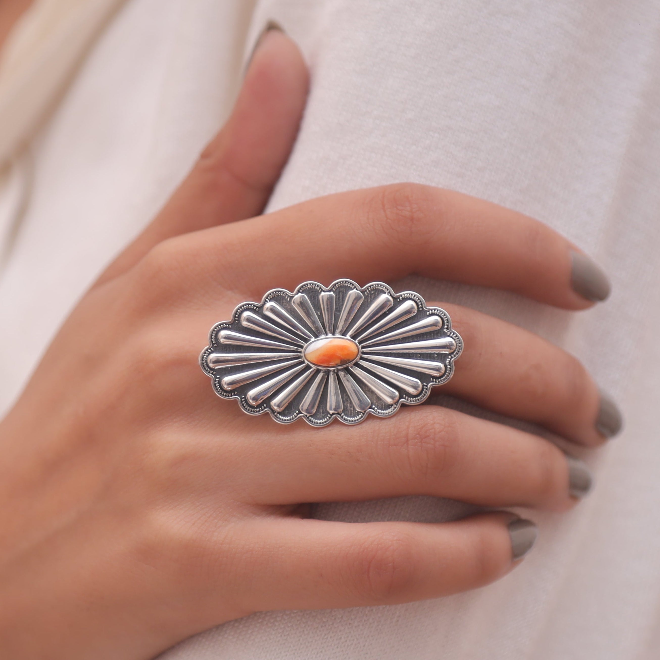 Spiny Oyster Turquoise Solid Silver Ring