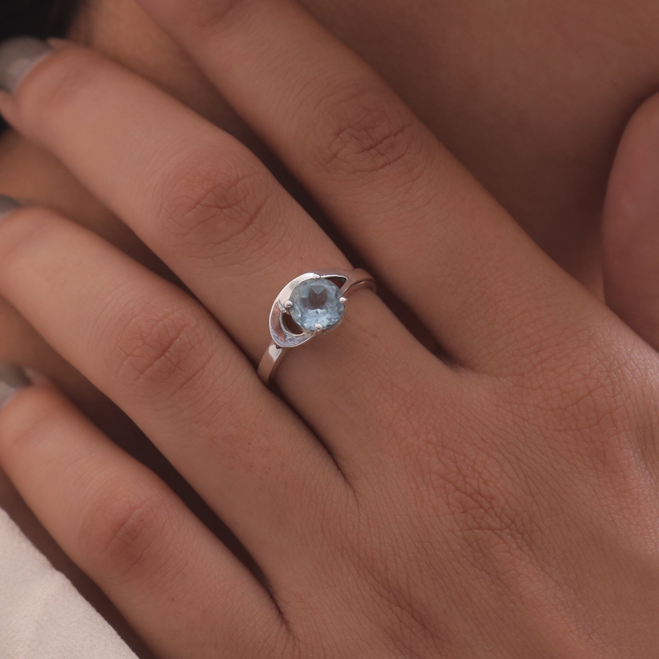 Cut Blue Topaz Sterling Silver Ring