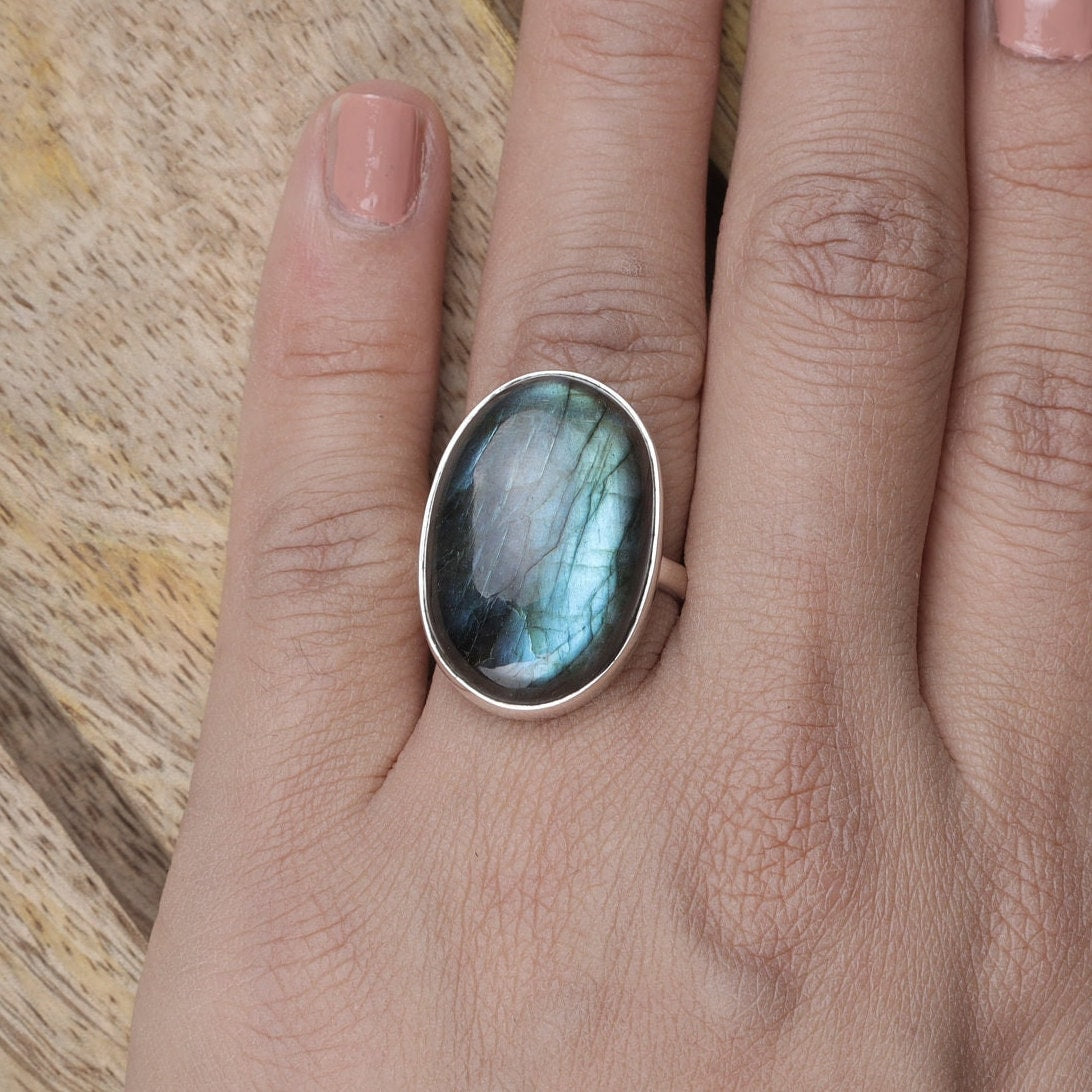 Labradorite Sterling Silver Ring