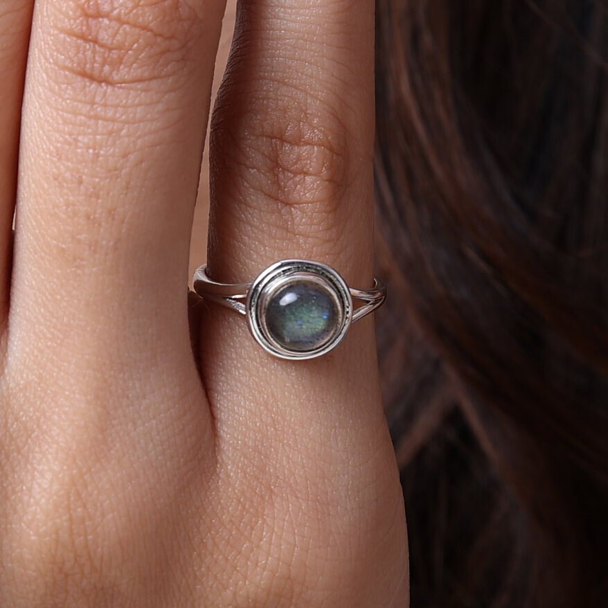 Labradorite Sterling Silver Ring