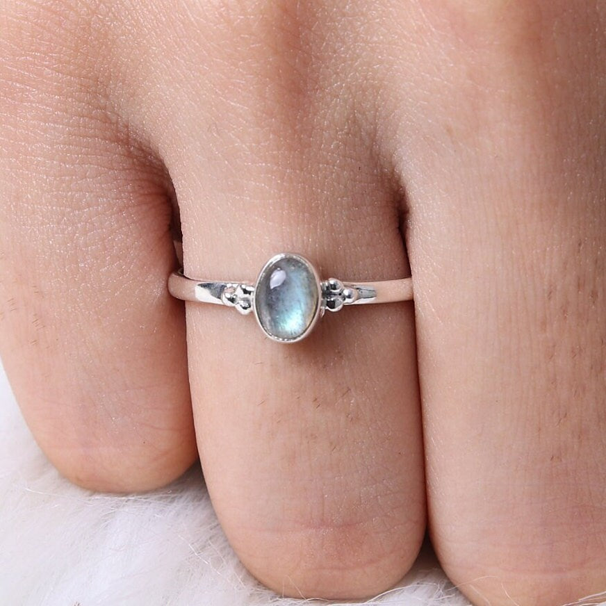 Labradorite Sterling Silver Ring