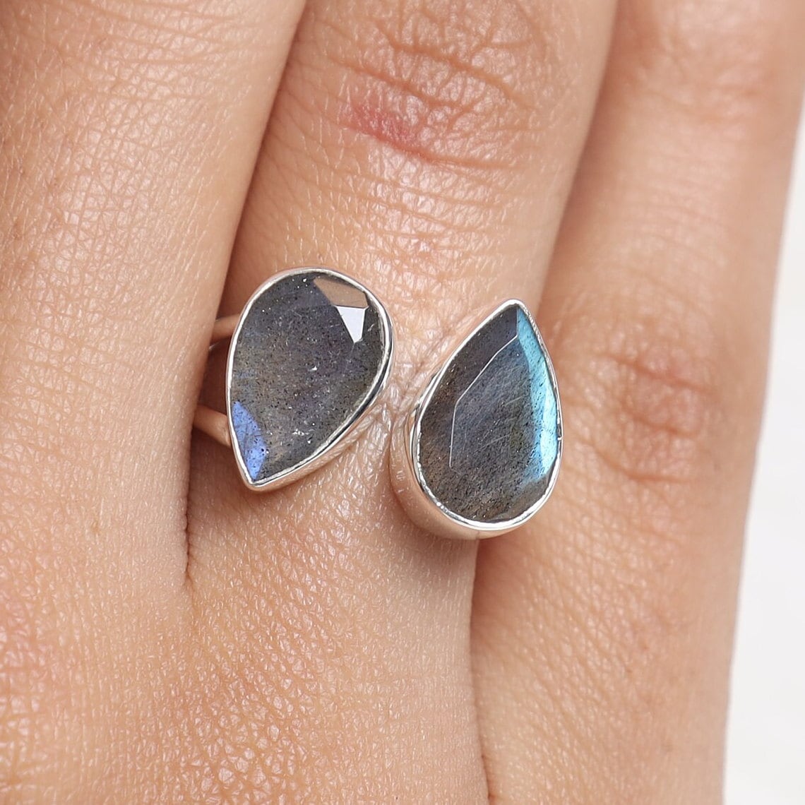 Labradorite Sterling Silver Ring