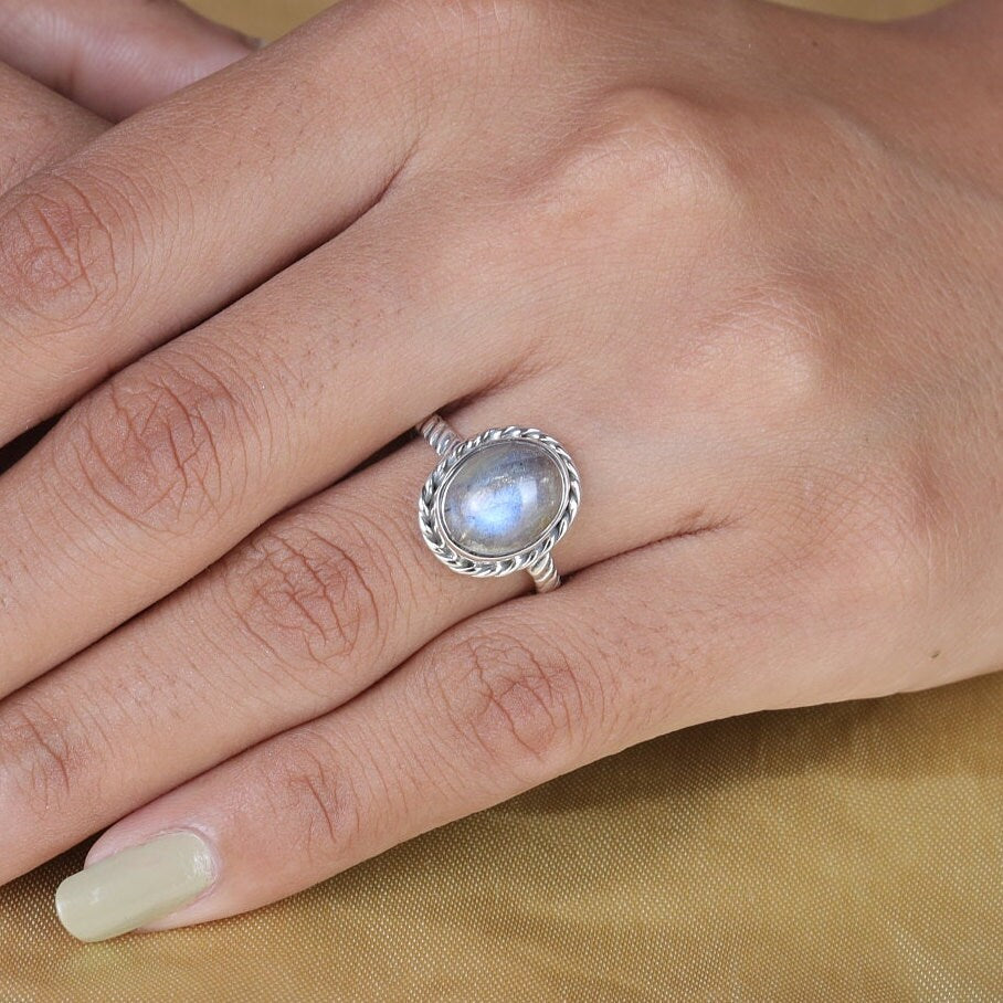 Labradorite Sterling Silver Ring