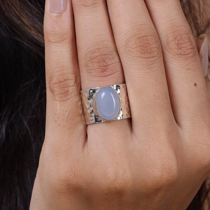 Chalcedony 925 Sterling Silver Ring