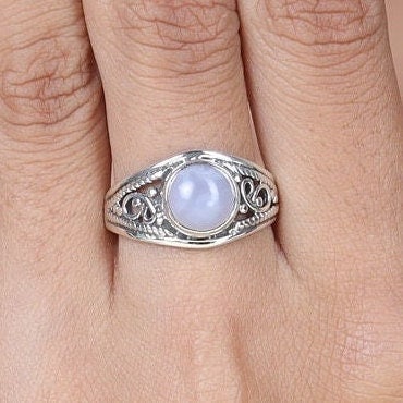 Chalcedony 925 Sterling Silver Ring