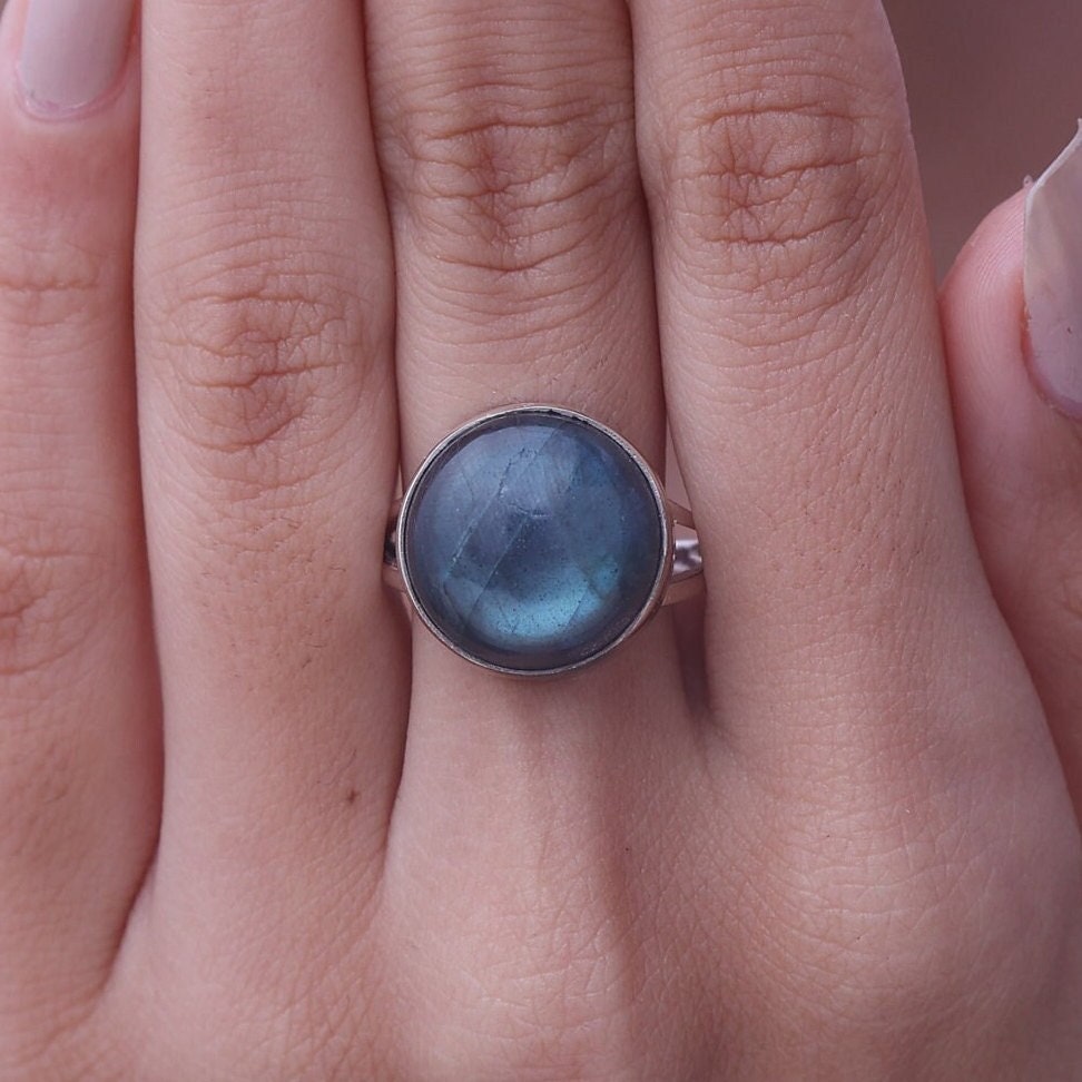 Labradorite Sterling Silver Ring