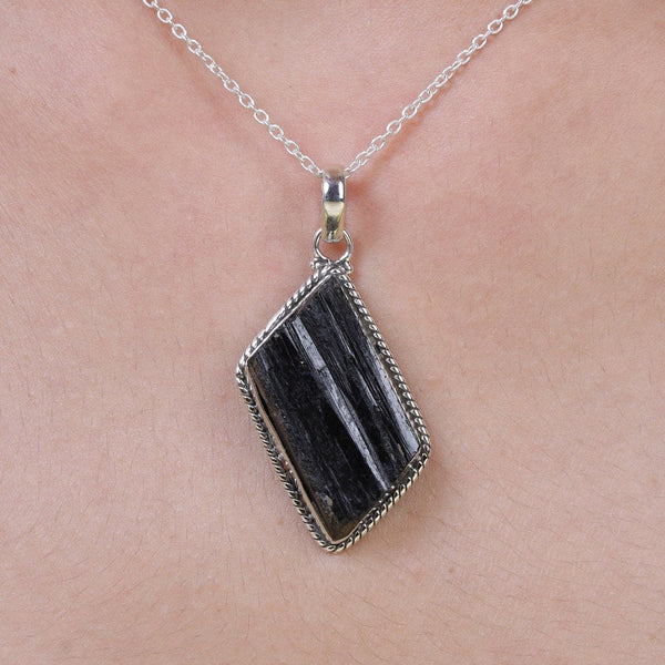 Raw Tourmaline Pendant, 925 Sterling Silver Necklace, Rough Gemstone Necklace, Pendant for Women, Bohemian Necklace, Personalized Gifts