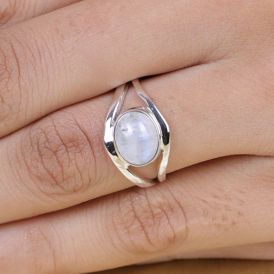 Rainbow Moonstone Sterling Silver Ring