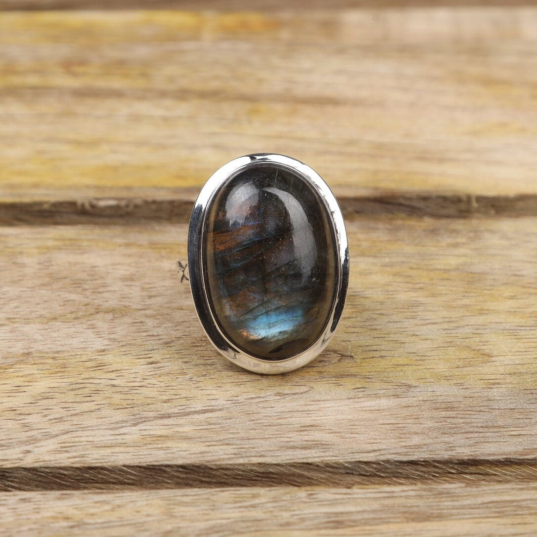 Labradorite Sterling Silver Ring