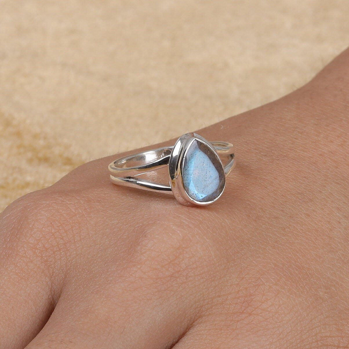 Labradorite Sterling Silver Ring