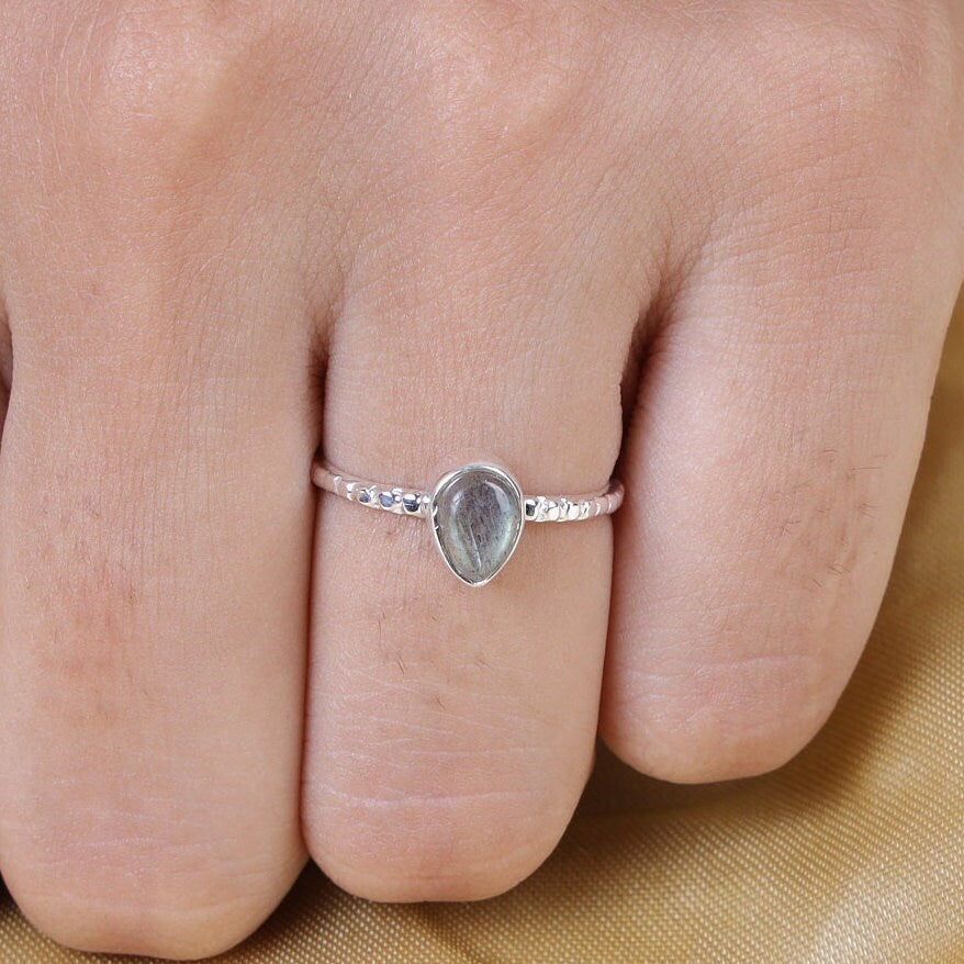 Labradorite Sterling Silver Ring