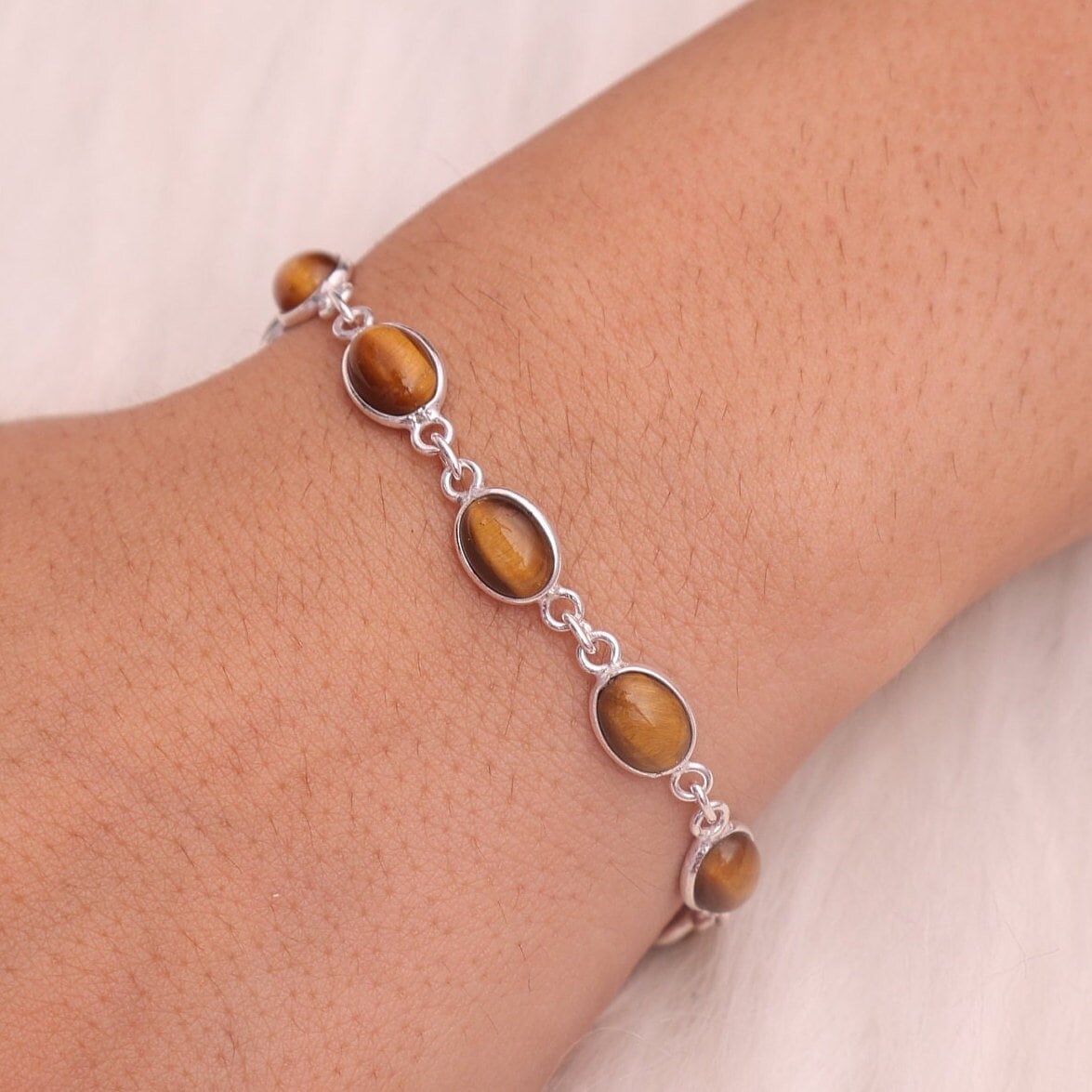 Tiger Eye Bracelet, 925 Sterling Silver Bracelet, Oval Gemstone Bracelet, Minimalist Jewelry, Vintage Bracelet, Handmade Bracelet