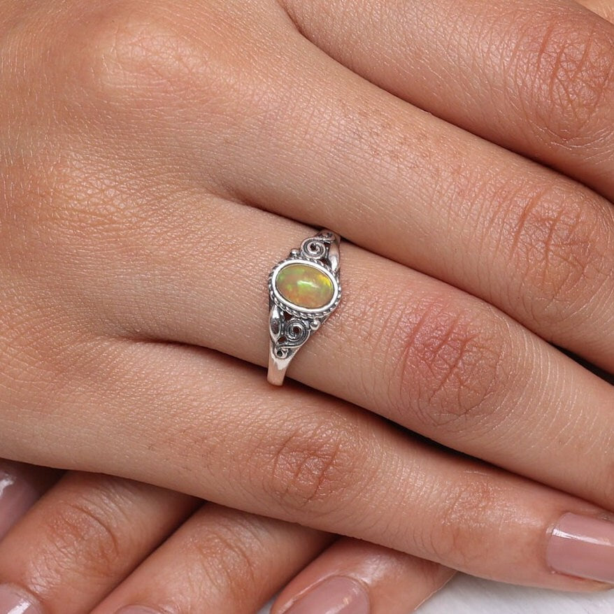 Ethiopian Opal 925 Sterling Silver Ring