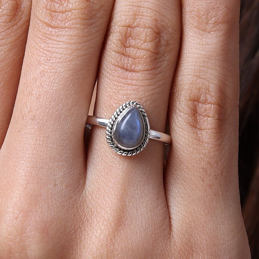 Labradorite Sterling Silver Ring