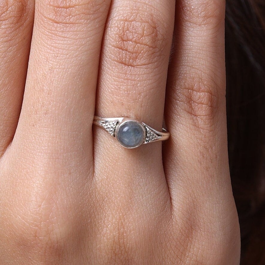 Labradorite Sterling Silver Ring