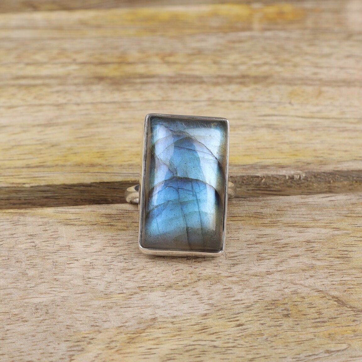 Labradorite Sterling Silver Ring